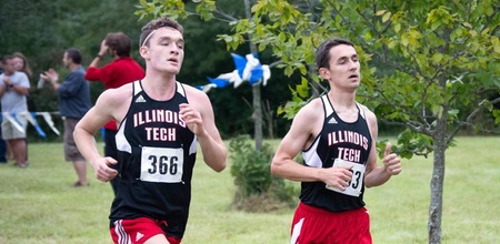 Julian Go (left) and Cole Dammeier (right) ran well for the Scarlet Hawks at Aurora (photo credit: Luke Stanczyk).