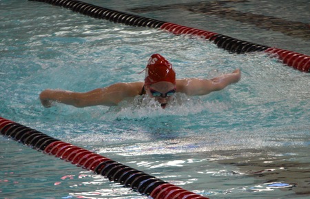 Women’s Swimming and Diving Continues Strong Season with Saturday Win